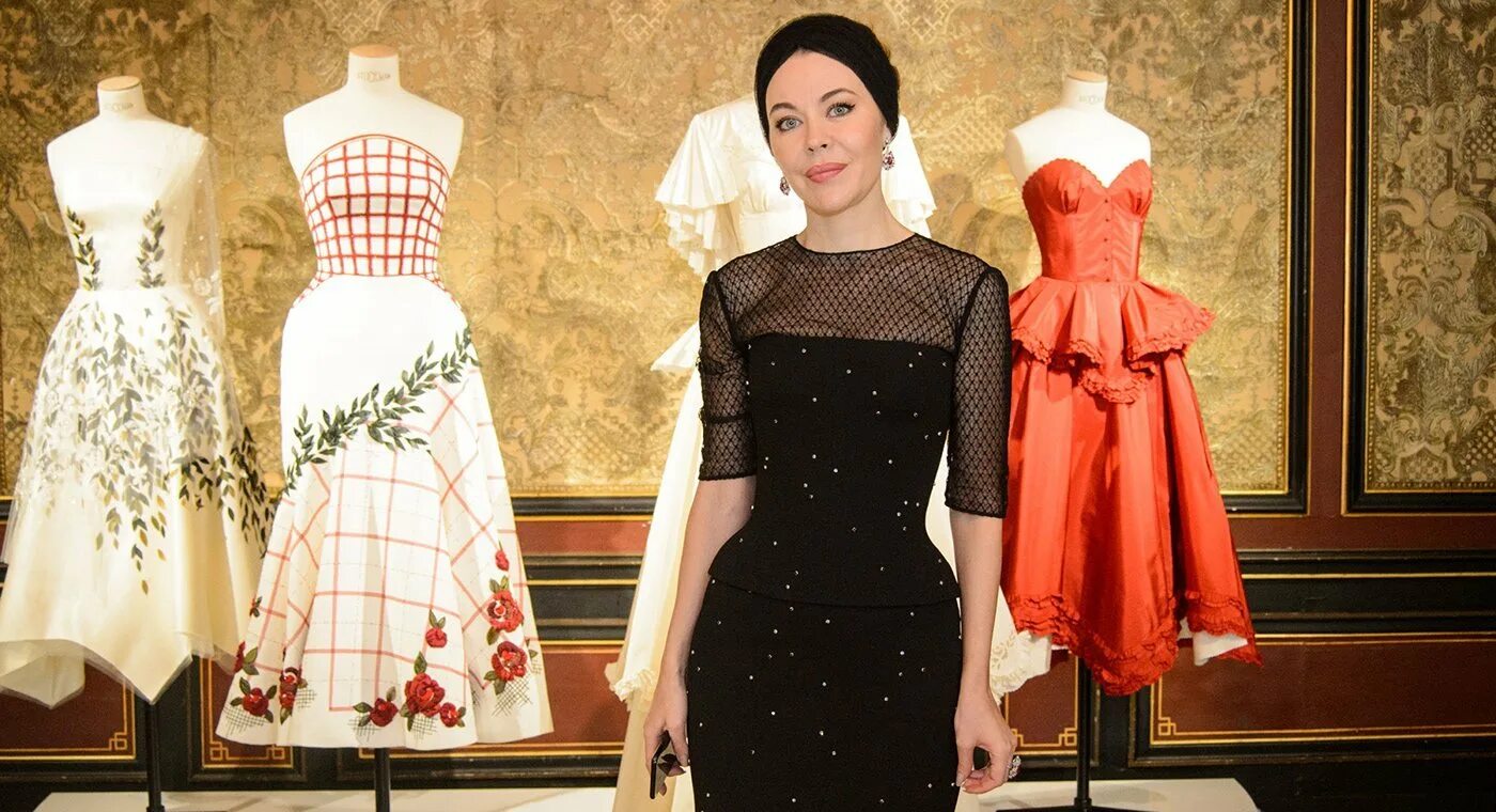 Ульяна сергеенко коллекции. Ульяна сергеенко ulyana 2021. Ульяна сергеенко дизайнер. Сергиенко модельер. Ульяна сергеенко ulyana.