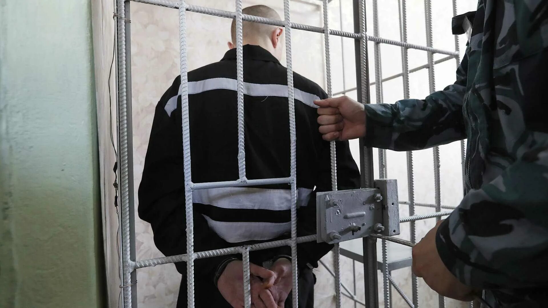 Подозреваемым и обвиняемым содержащимся под стражей
