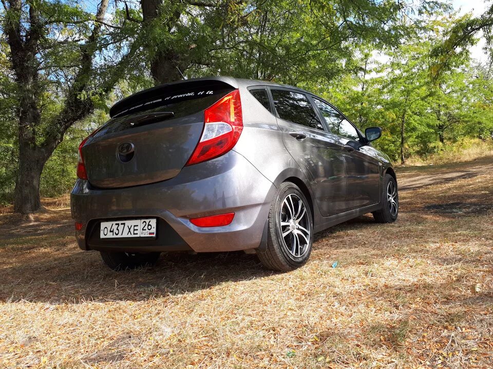 Solaris 2012 хэтчбек. Hyundai solaris hatchback. хендай солярис хэтчбек 2012. хендай солярис хэтчбек серый. хендай солярис хэтчбек спорт.