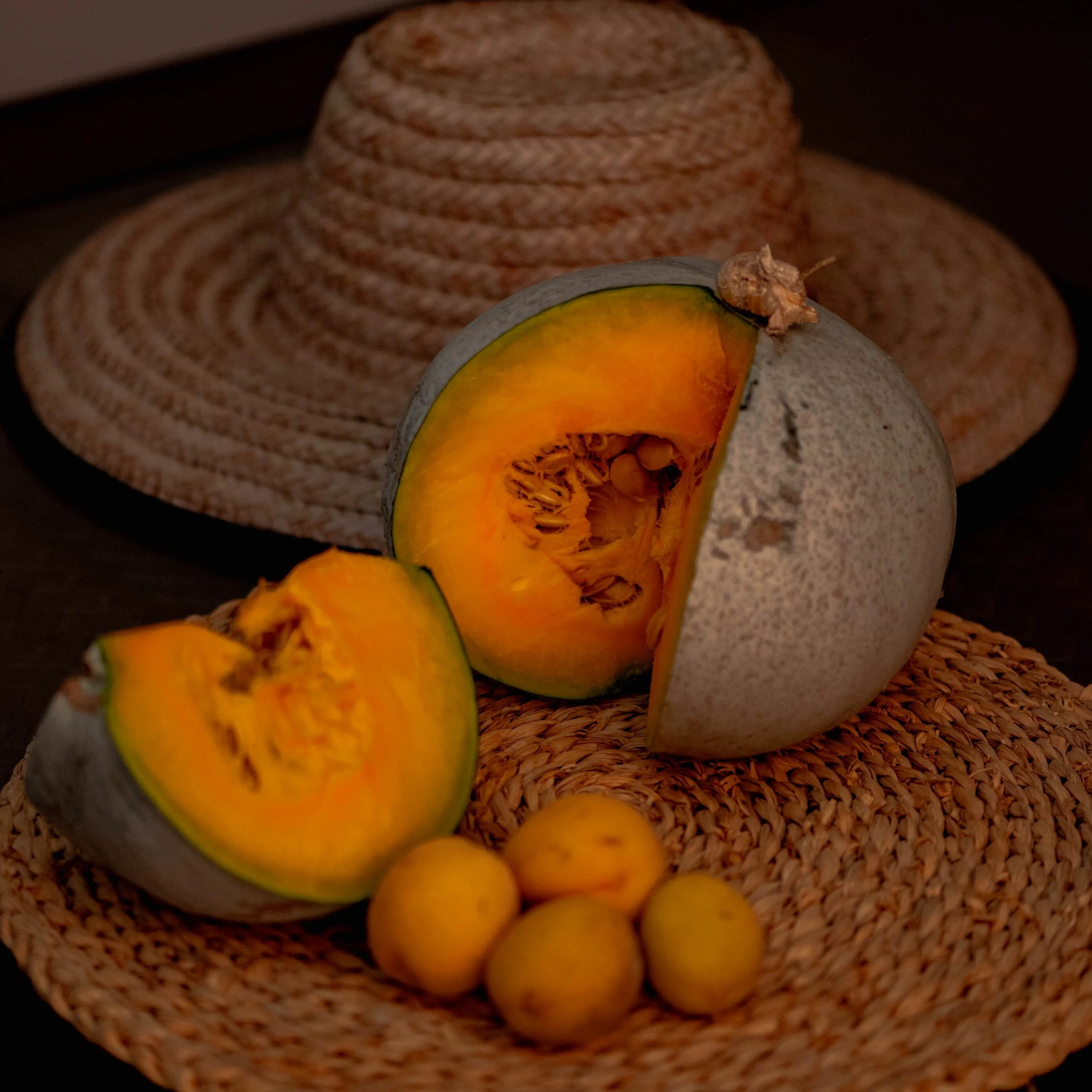 Тыква дынная. Тыква абрикосовая растение. Тыква абрикос. Тыква абрикосовая голосемянная. Тыква абрикосовая уральский дачник.