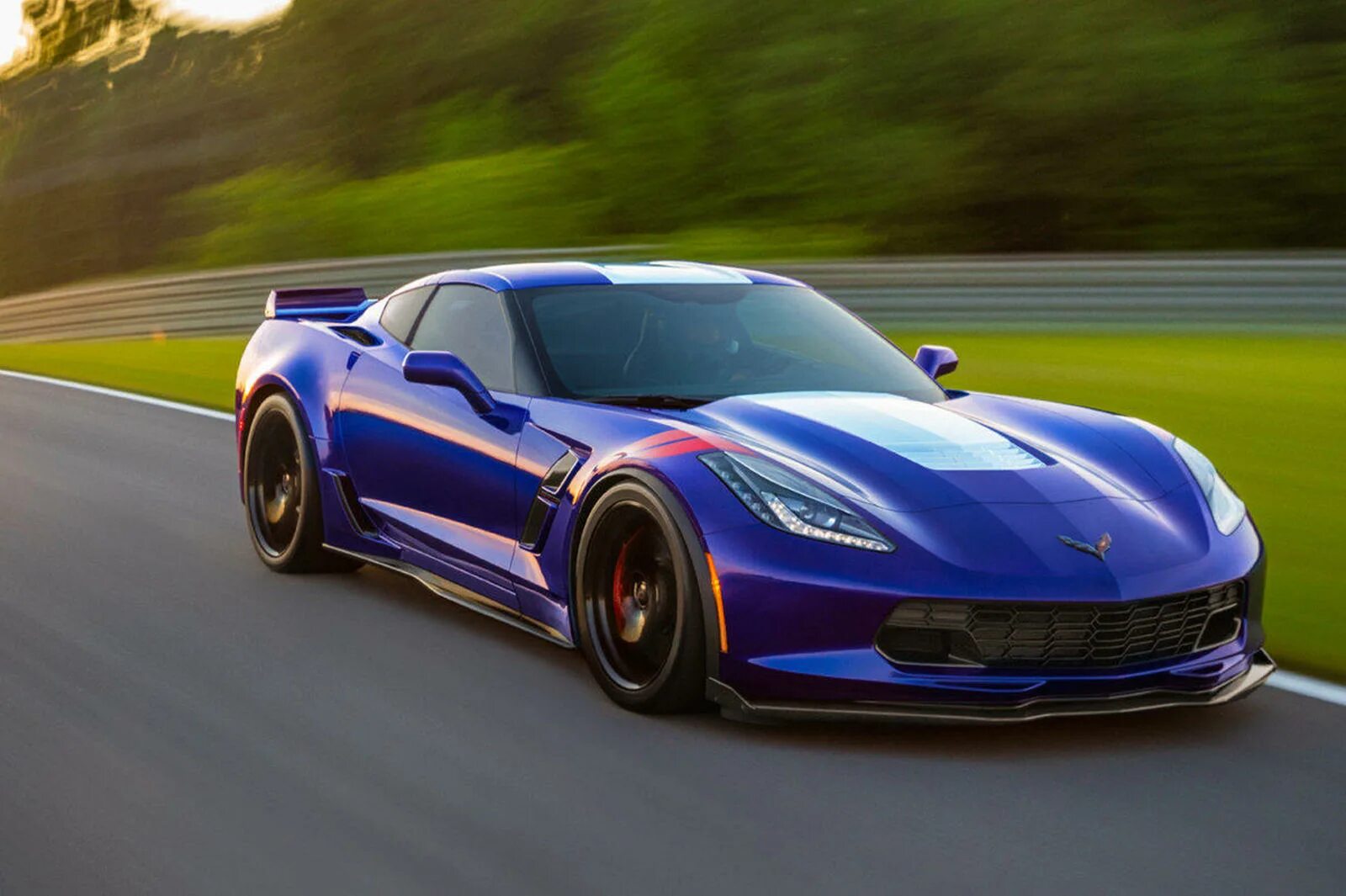 Chevrolet corvette zr1 2020. Руль chevrolet corvette c6. Шевроле корвет гранд спорт 2018. Chevrolet corvette c6 спидометр. Максимальная скорость корвет.