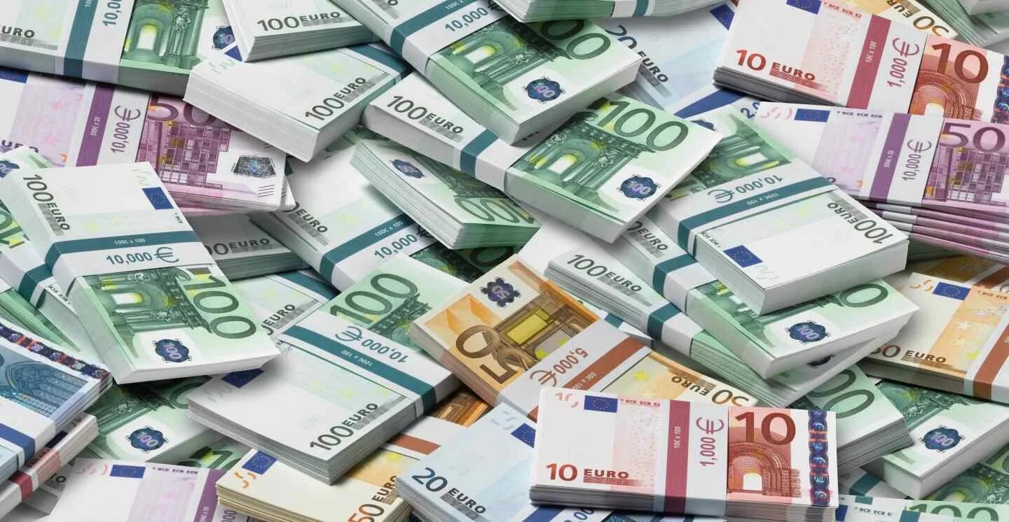 Деньги многих стран европы. Деньги. Изображение денег. Обои деньги. Заставка на рабочий стол деньги.