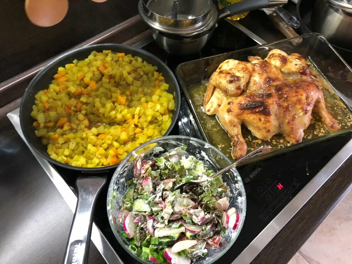 Домашнее фото вкусно. Домашний ужин. Вкусный домашний ужин. Быстрый ужин. Обычный ужин.