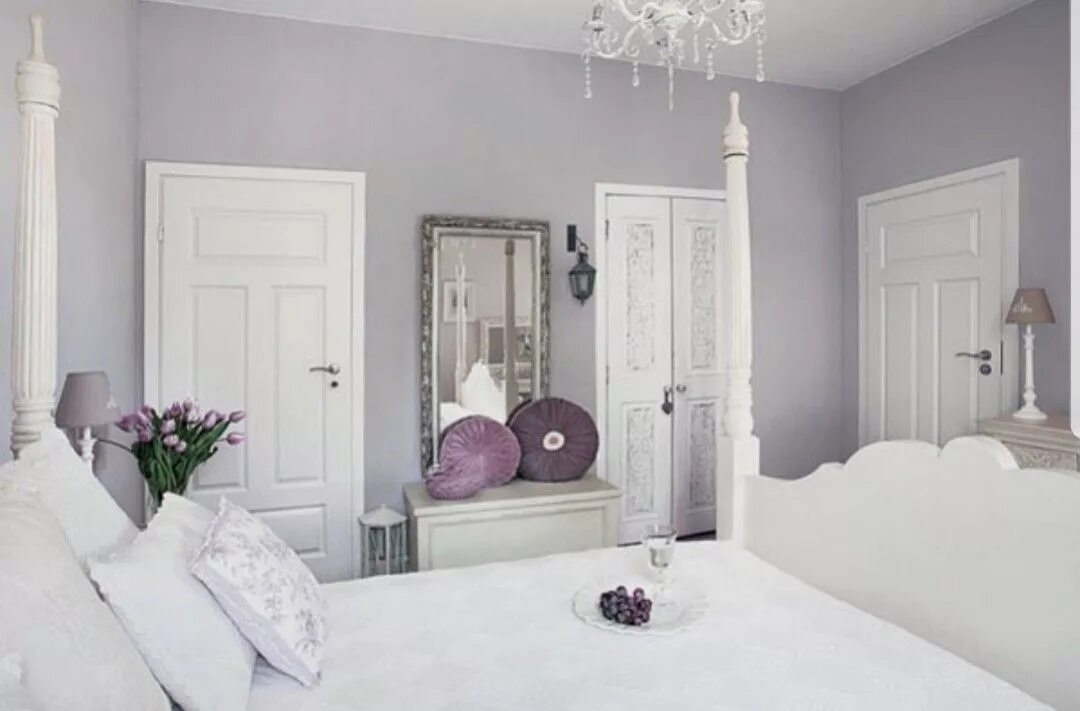 Светло сиреневый цвет сочетание в интерьере Bedroom colours Спальня в фиолетовых тонах, Интерьер, Цвета красок интерьер