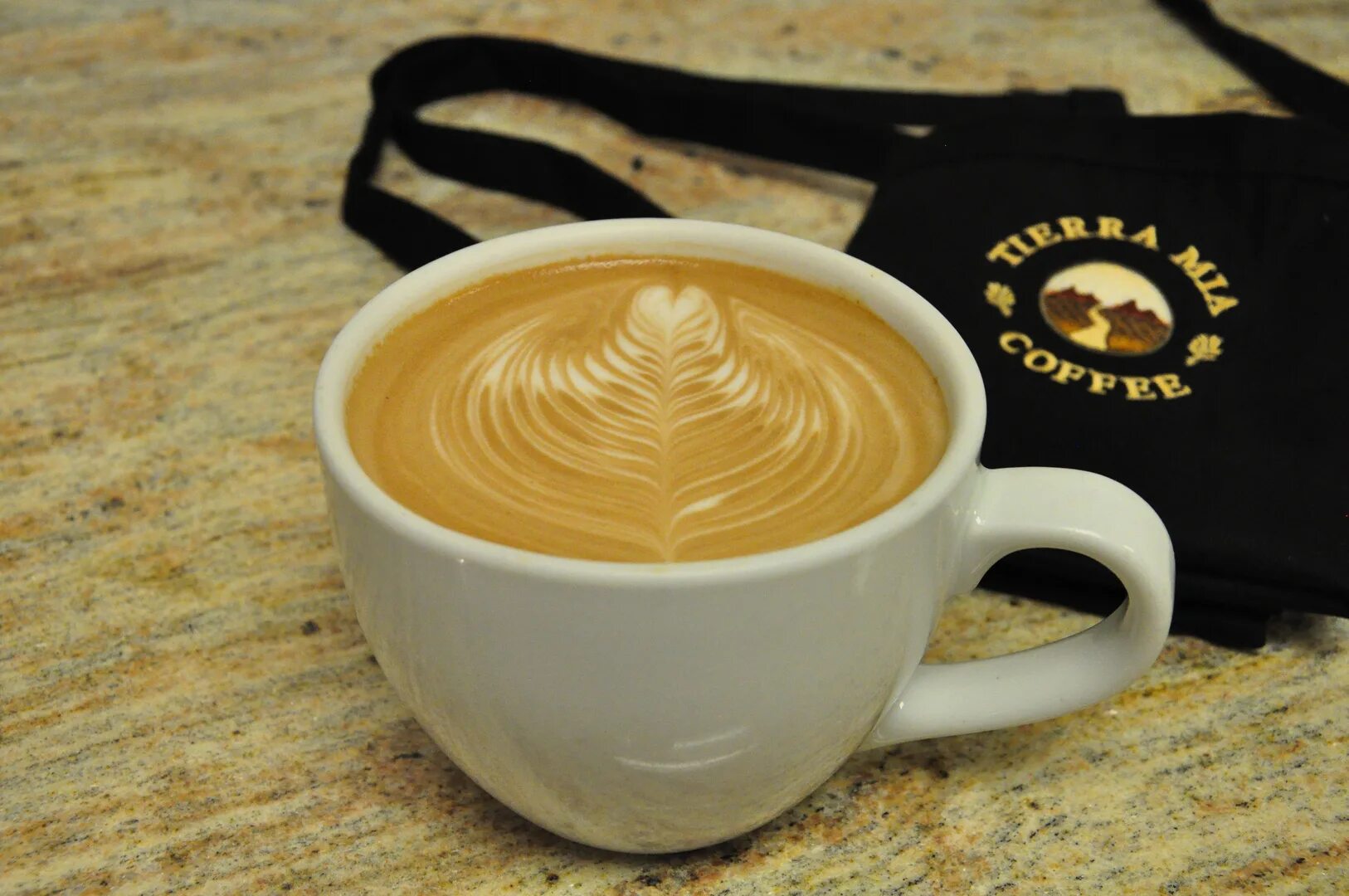 красивые картинки с кофе и выпечкой. кава детские. красивая чашка кофе. кава детские. кава цзы.