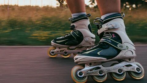 Ride roller skate