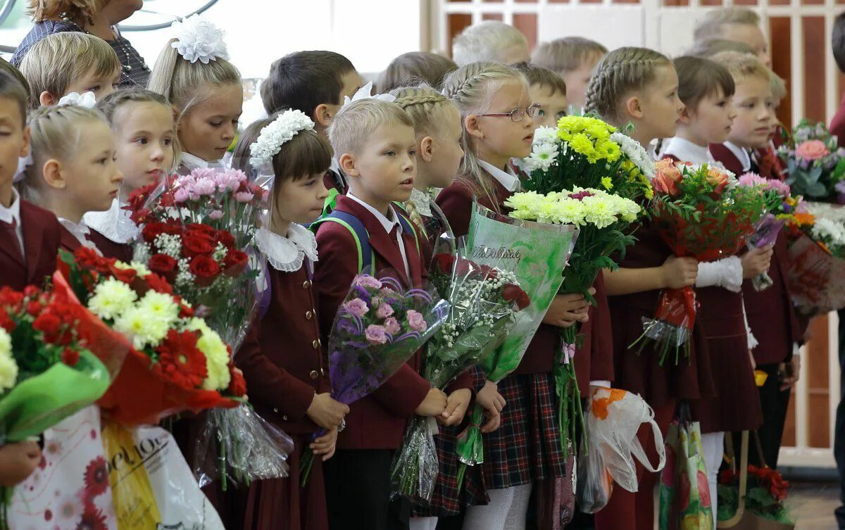 Школа 116 омск. Школа 116 Нижний Новгород. Школа 116 Самара. Школа н 116 Донецк фото учеников. Школа 116 фото 2 класс в контакте.