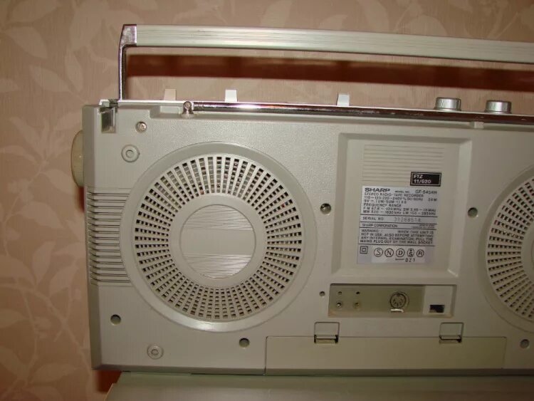 Магнитола sharp gf-555. Sharp rt 1010h. Sharp qt7. Sharp gf 500z. Шарп 12.