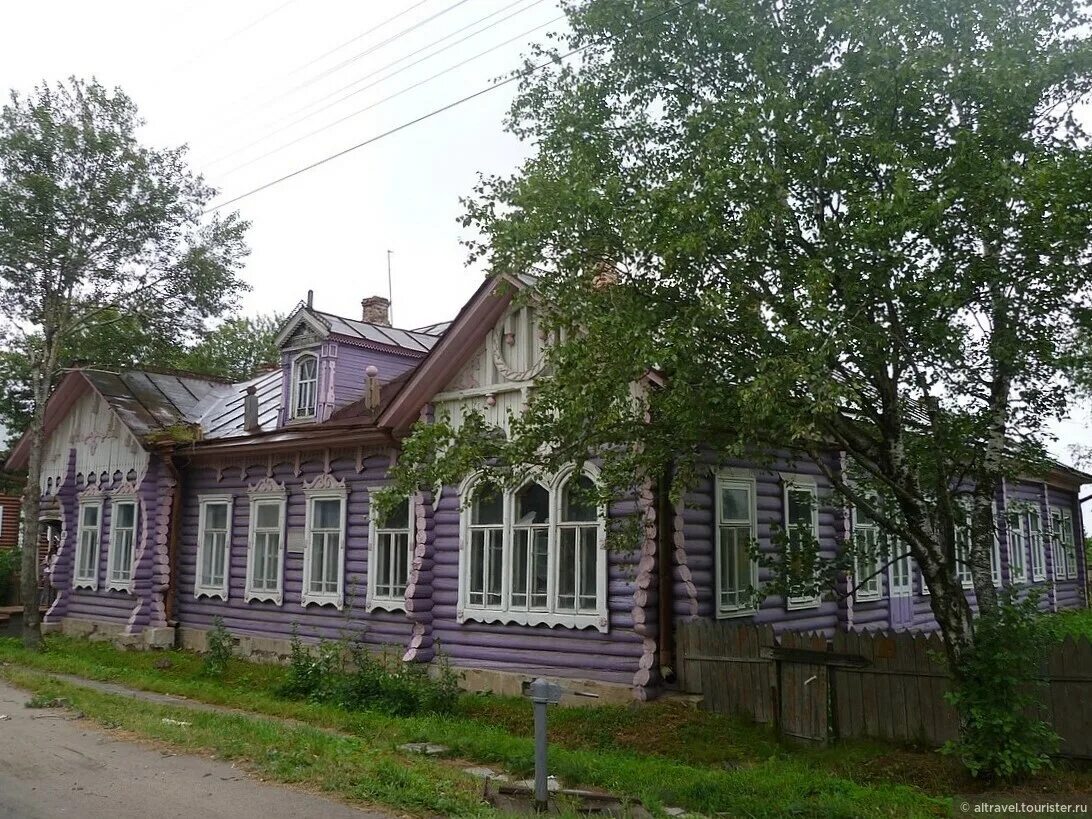 Фрунзе белозерск. Дом купца капарулина белозерск. 15. Фрунзе белозерск. Фрунзе белозерск.