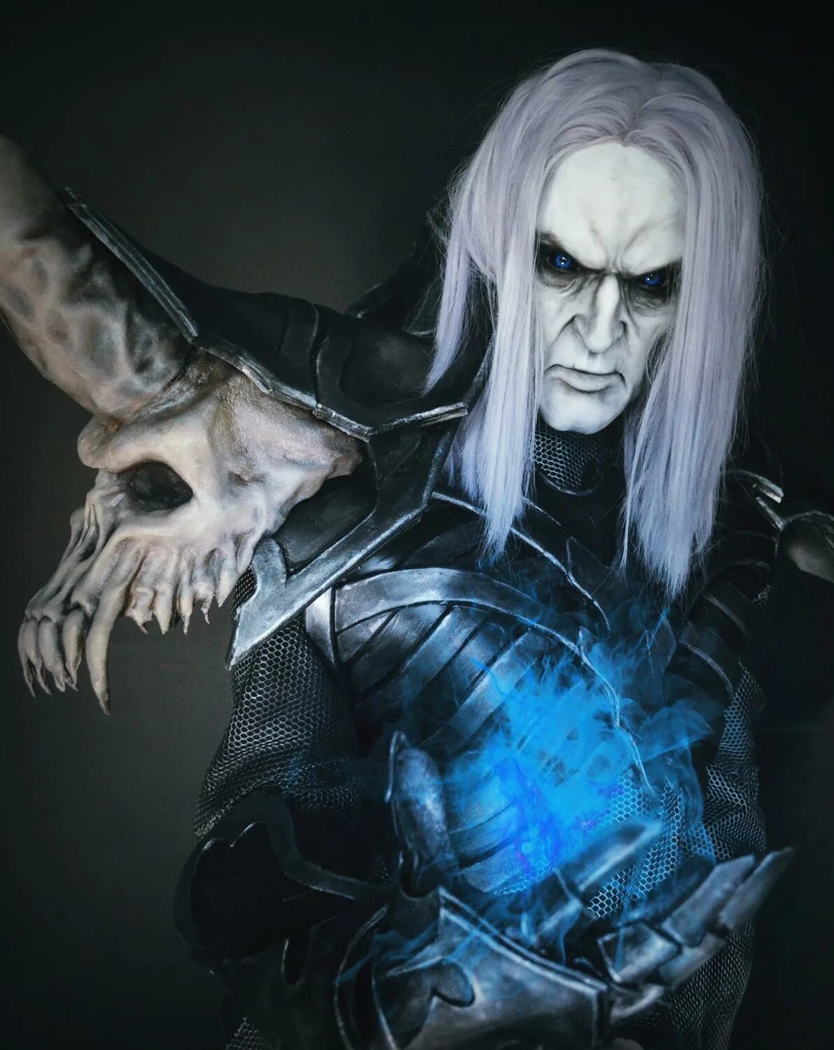 Некромант гримм. Grim dawn некромант арт. Grim dawn. Grim dawn art. Грим некроманта.