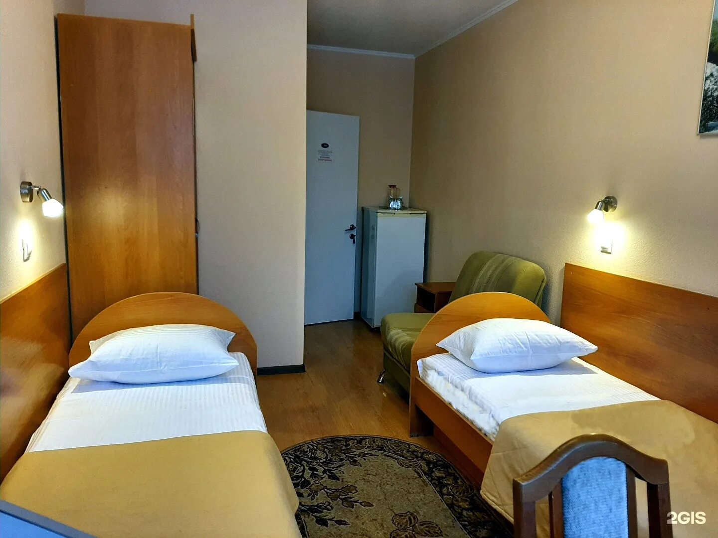 Отель шахтер люблино. Отель шахтер. Гостиница шахтер в люблино. Гостиница шахтер. Гостиница шахтер в люблино.