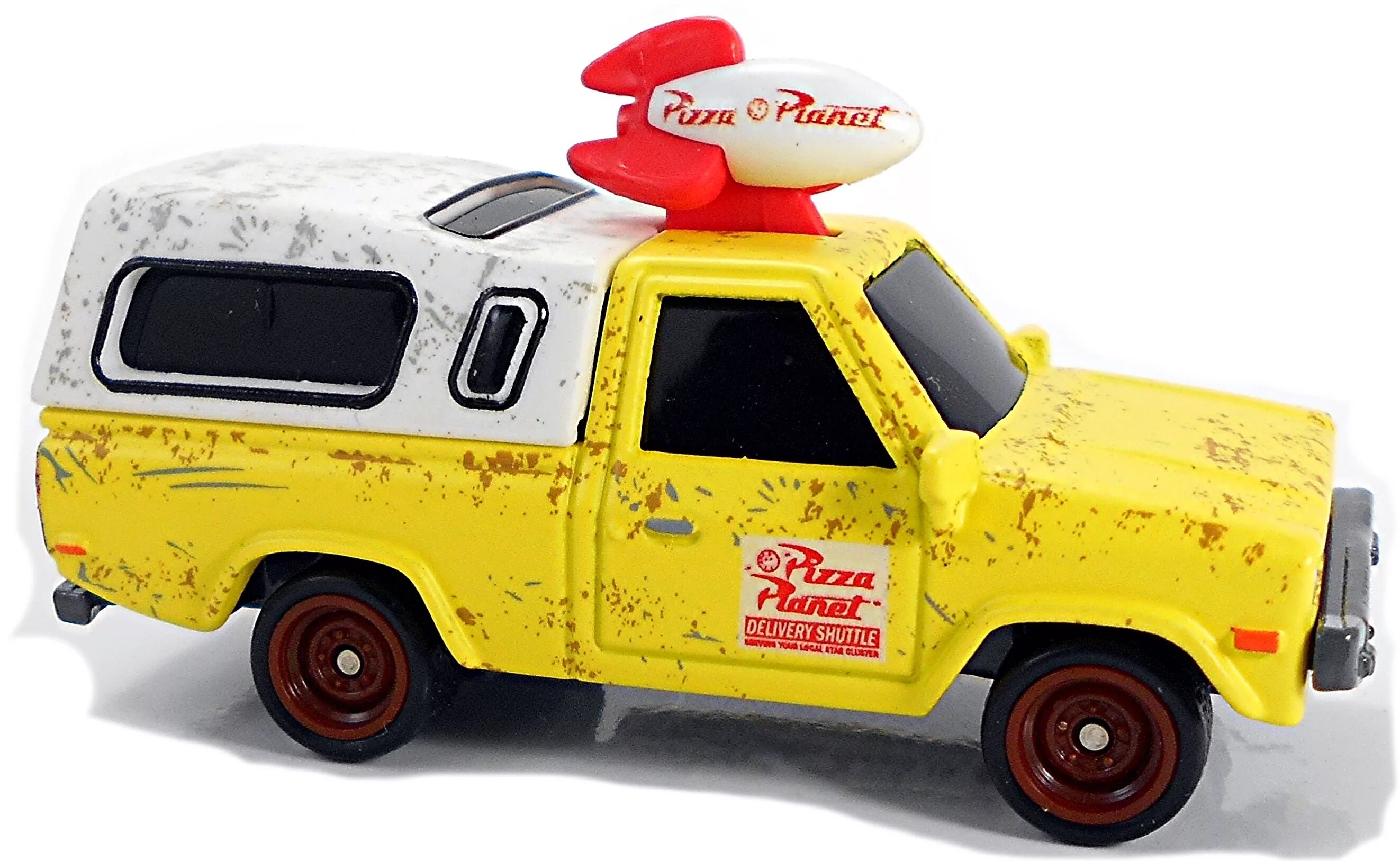 Грузовик планета пицца pixar. Toyota hilux pizza planet. Pizza planet truck. Toyota hilux pizza planet. Toy story pizza planet truck.