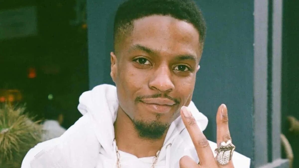 You wanna магазин. You pierre you wanna come. Good movie pi'erre bourne. Pierre you wanna come out here. Pierre bourne.