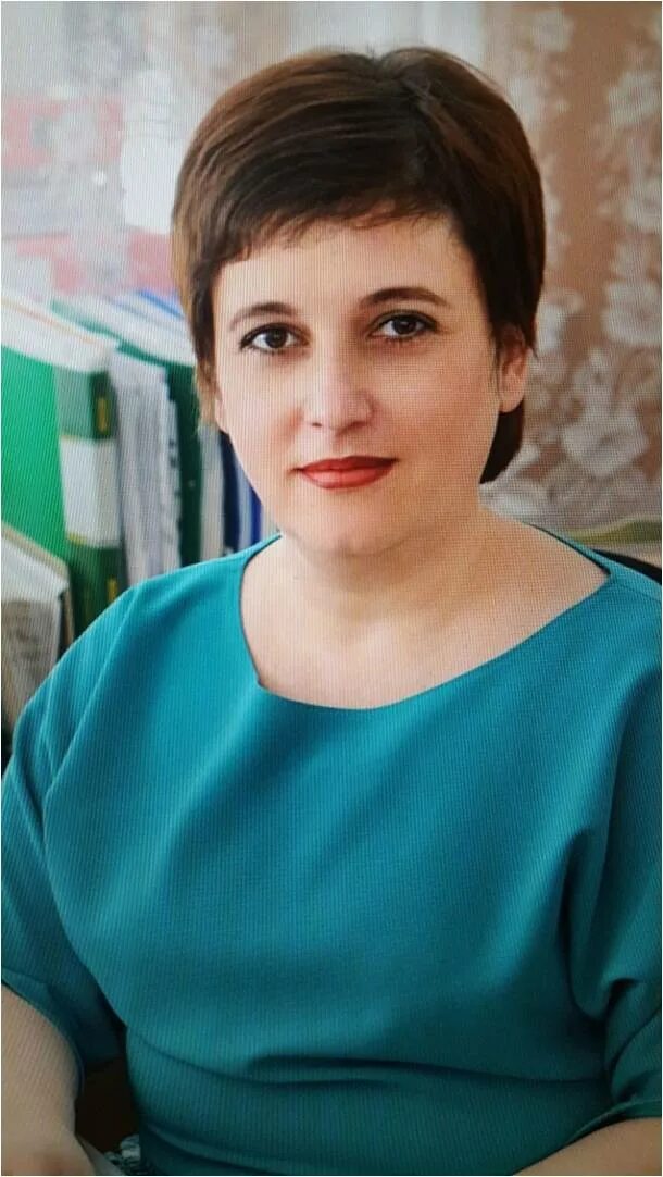 Описание в отпуске. Вернется через неделю.