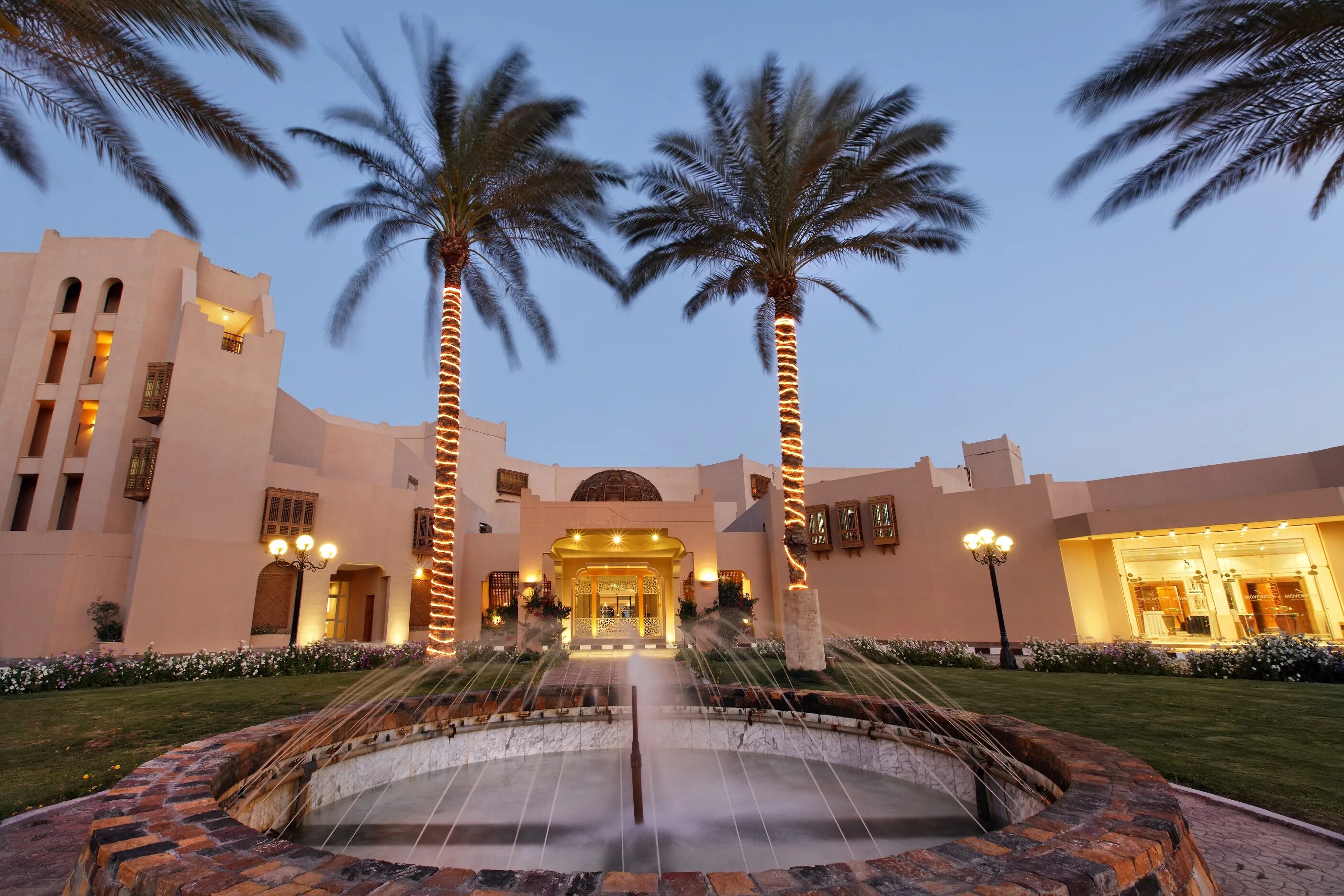 Континенталь отель Хургада. Movenpick Resort Хургада. Continental Hotel Hurghada 5. Отель Континенталь Египет Хургада.