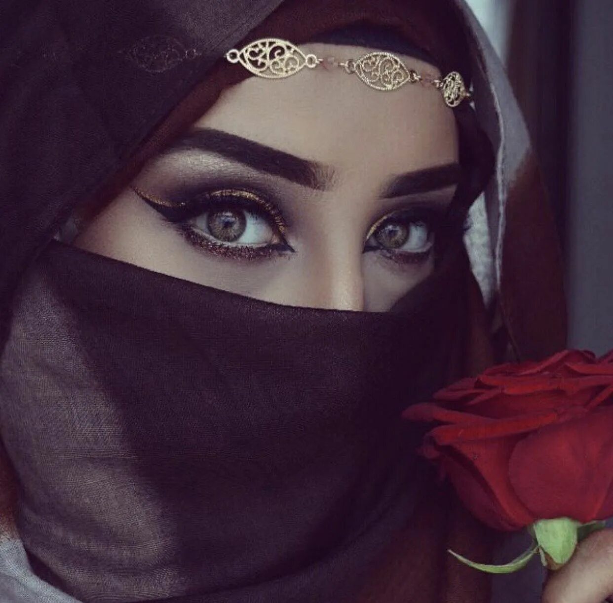 Салихат касумова. Beautiful arab girl. Beautiful arab girl. Никаб жади. Арабские женщины.