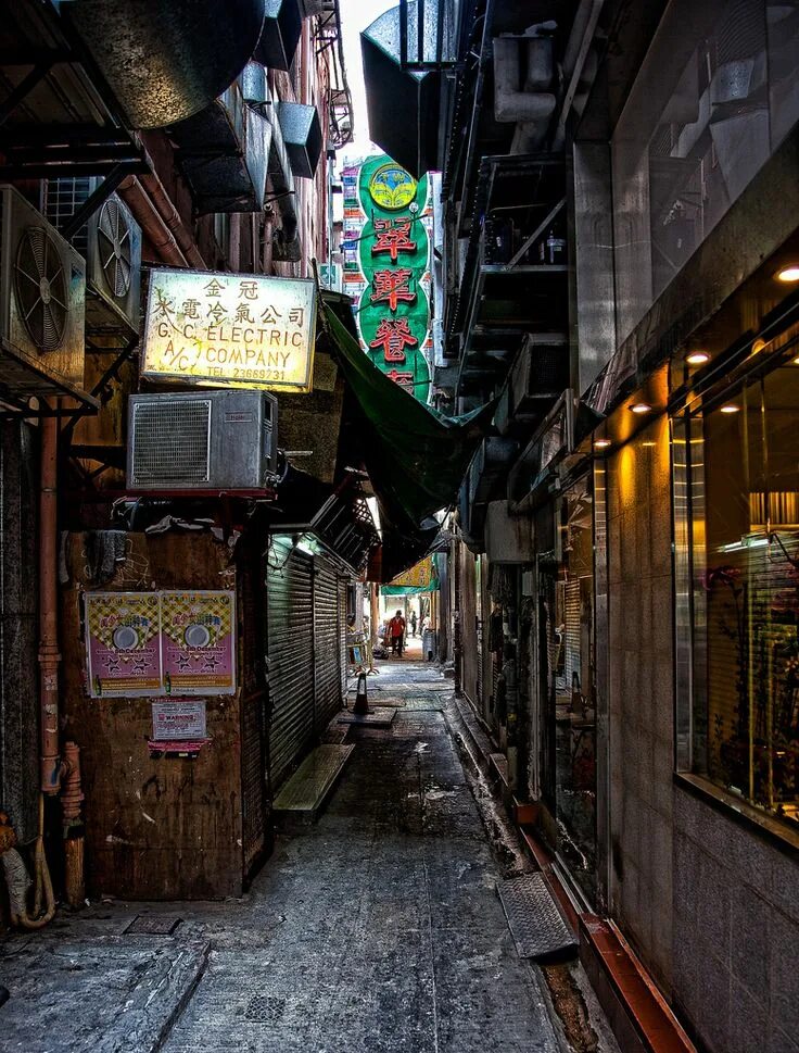 Cos hong kong