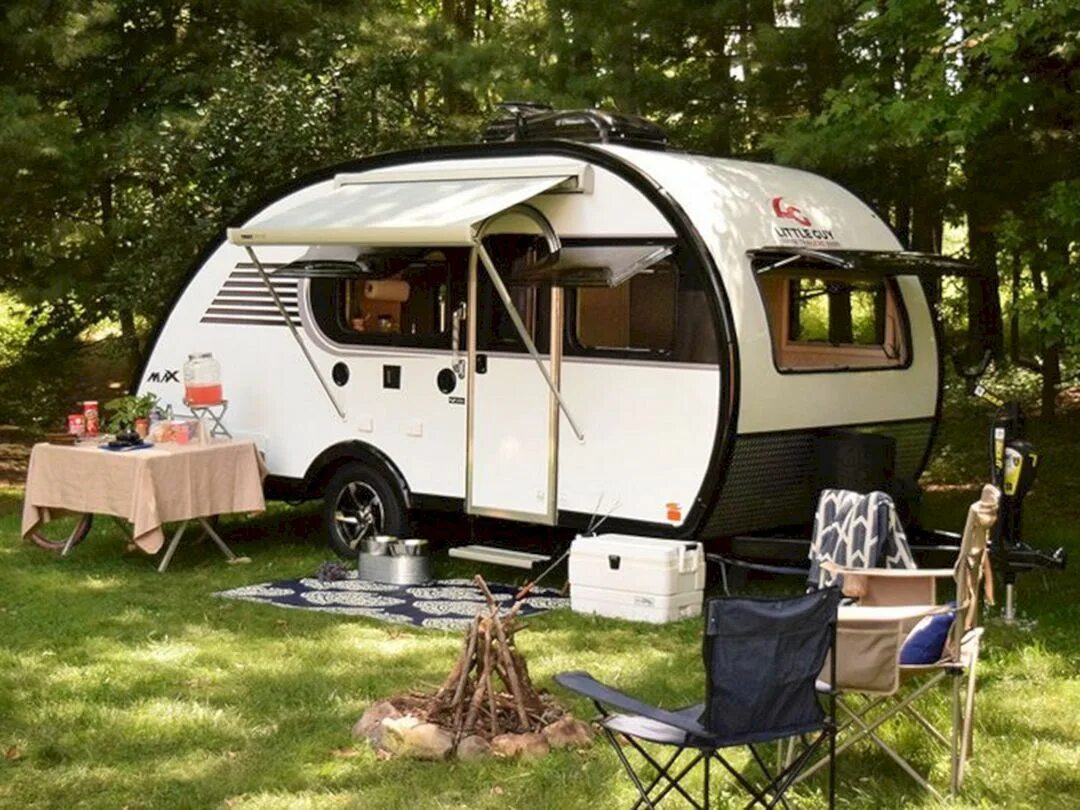 Camper camping. Camper camping. Автодом rv camper. Кемпер автодом rv. W.