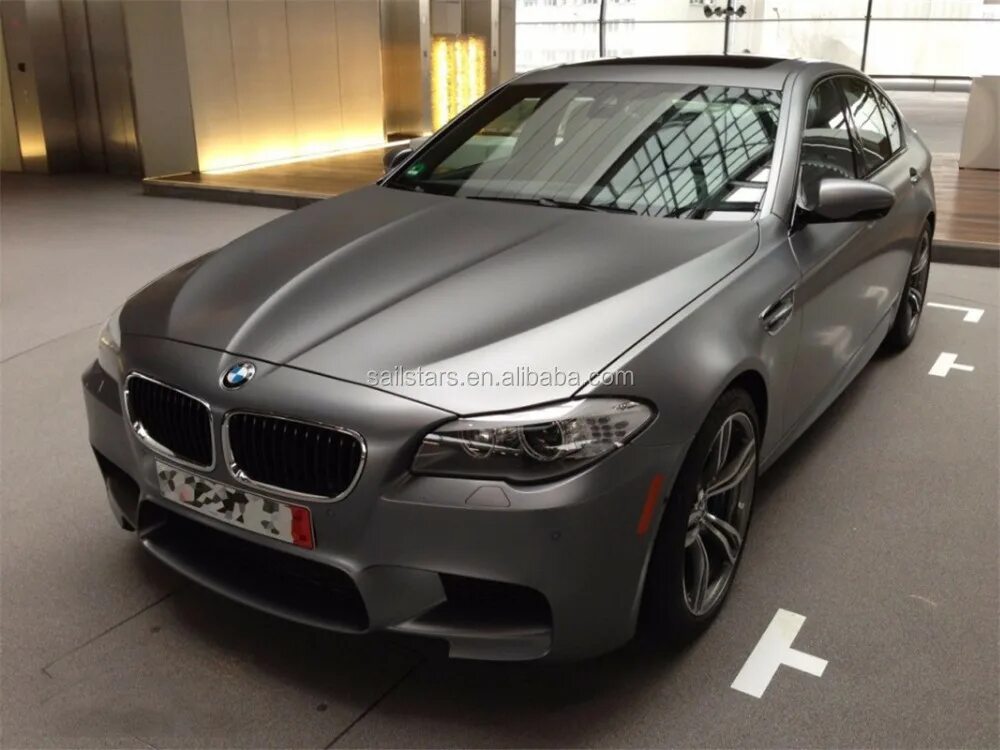 Черный матовый хром. BMW m5 Grey Matte. БМВ 5 серый сатин. БМВ 530i серый матовый. Grey Metallic БМВ.