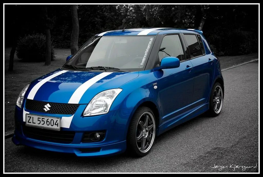 Tuning suzuki. Suzuki Swift Tuning. Сузуки Свифт 2007 обвес. Suzuki Swift 71. Сузуки Свифт спорт 2009.