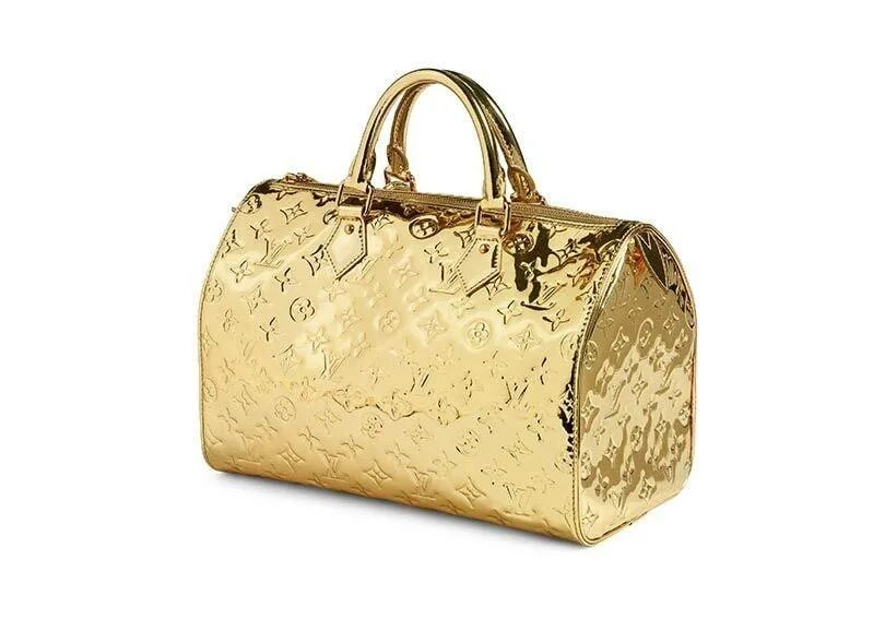 Сумки для старшеклассниц. Сумка inside out. Сумка косметичка loro piana. Сумки для старшеклассниц. Сумка the row margaux 15.