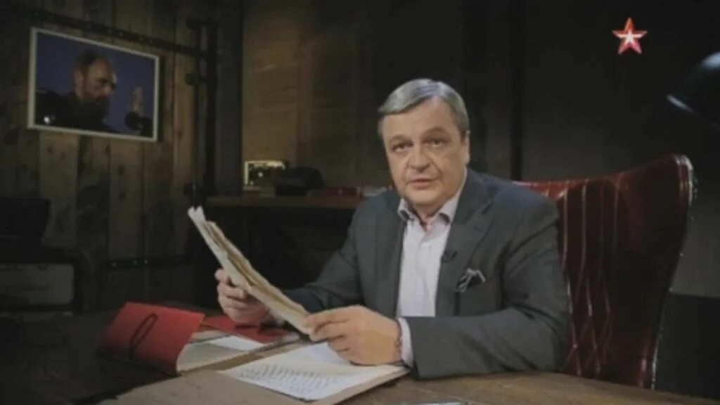 Веденяпин журналист. С павлом веденяпиным код. Веденяпин журналист. С павлом веденяпиным код. Веденяпин ведущий.