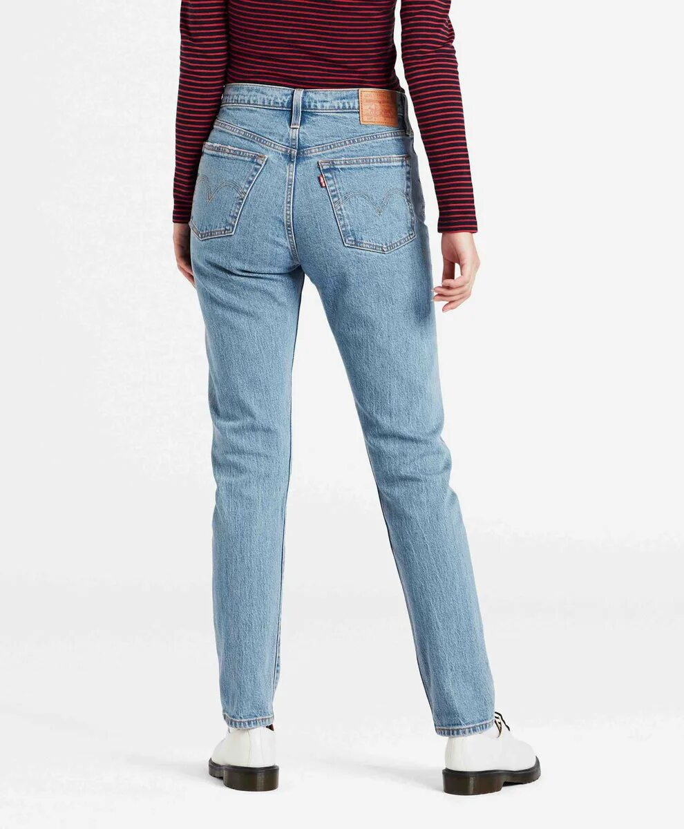 Джинсы женские Levi's 1888401240 синие 34/32 US - характеристики на Мегамаркет