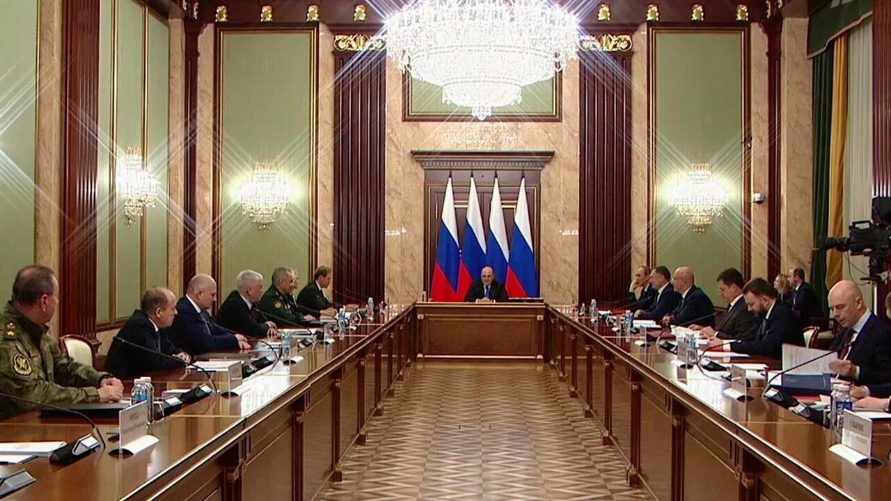 Правительства от 28.04 2018 824 р. Мишустин заседание правительства сегодня. заседание правительства рф. совет директоров. координационный совет.