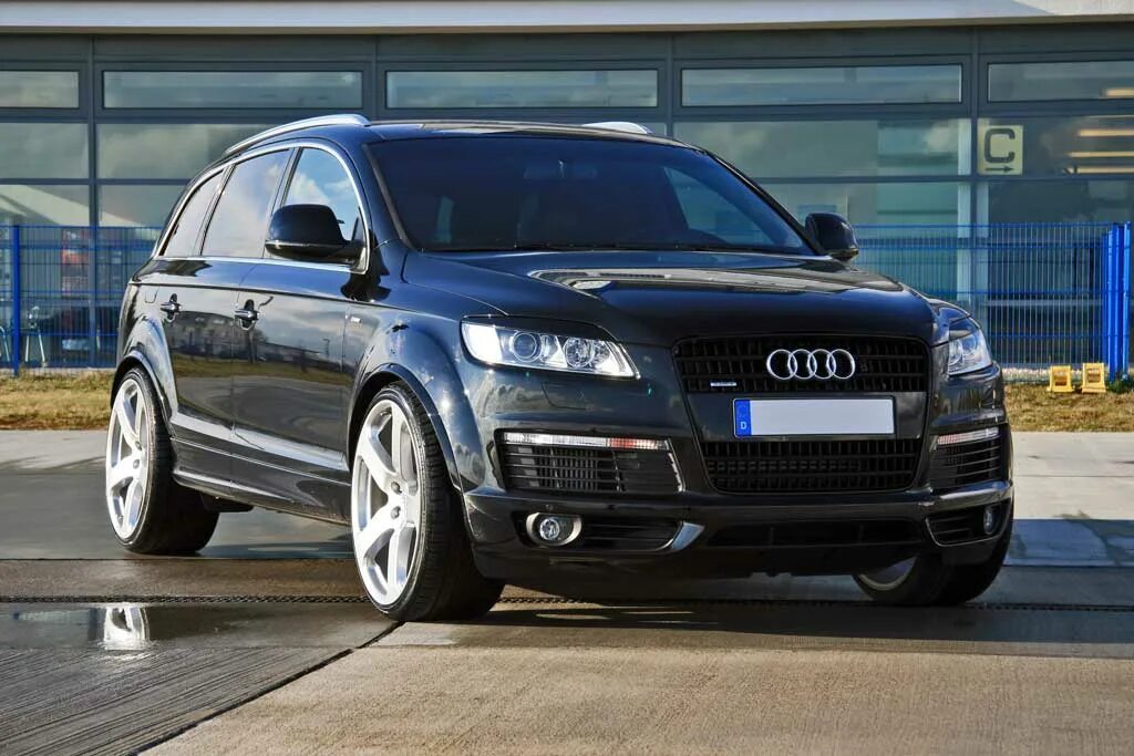 Ауди ку7 бу купить. Audi q7. Audi q7 2008. Audi q7 Tuning. Audi q7 Sport.