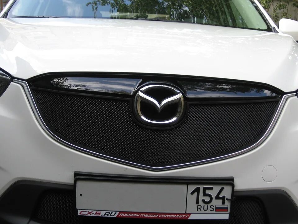 Решетки мазда сх5. Утеплитель решетки радиатора Мазда cx5. Mazda СX 5 решётки радиатора. Решетка Mazda CX-5. Утеплитель радиатора Мазда СХ-5.