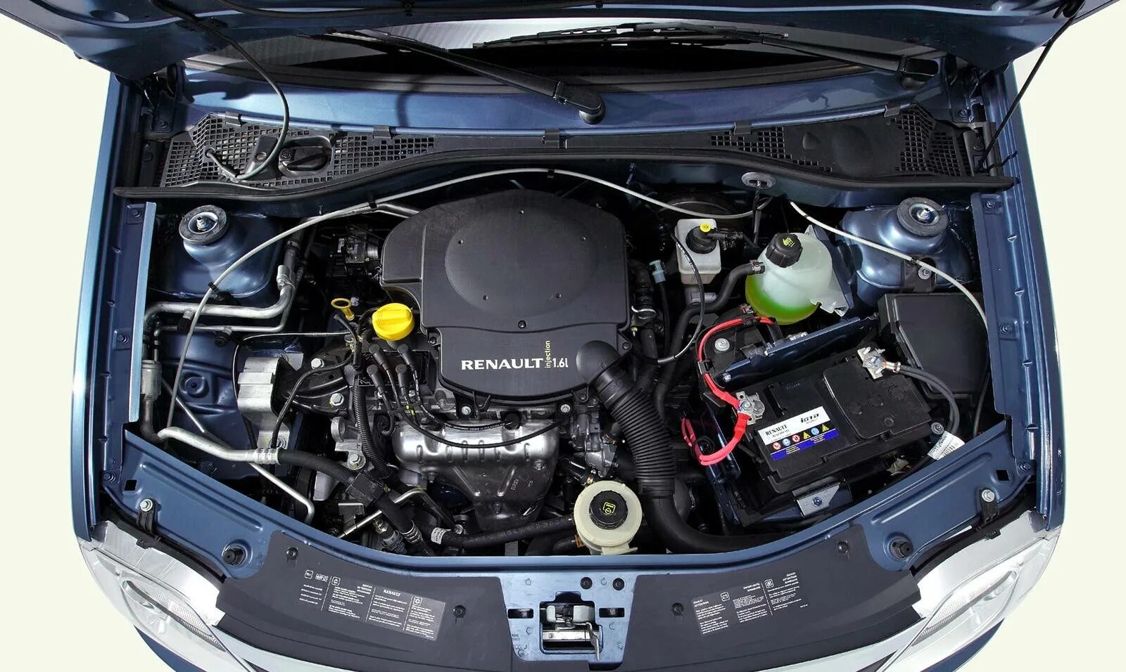 Renault Logan 1 с 1,4 и 1,6-литровые двигателями, отзывы о надежности автомобиля