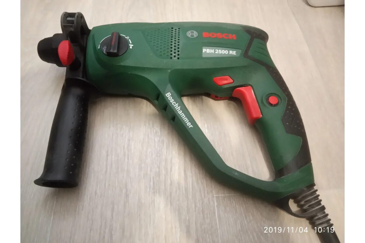 Бош pbh 2500 re 600. Bosch pbh 2500 re. Бош pbh 2500. Перфоратор бош рвн 2100 re. Перфоратор bosch 2500.