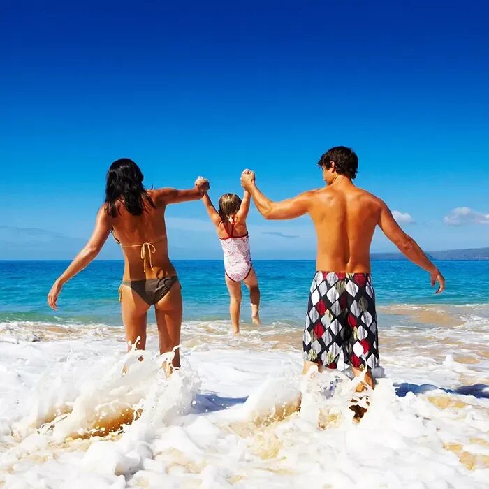 Фотосессия на корабле. Остров мужчин. Семья на пляже. Двумя отдых. Семья на пляже.