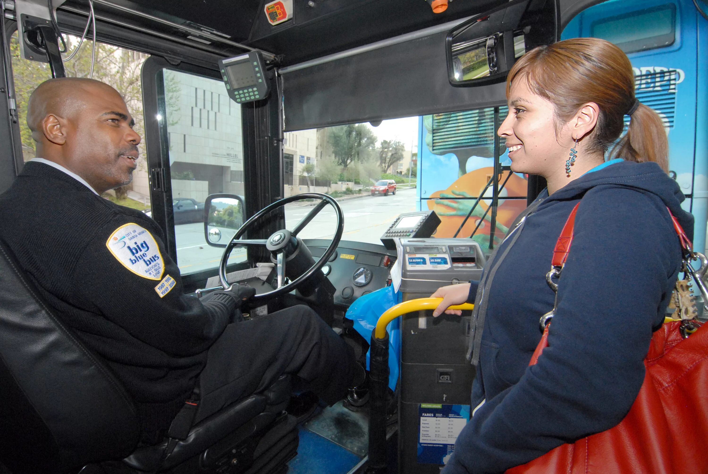 The bus fare. Автобус airbank. The bus fare. The bus fare. Автобус олимпия.