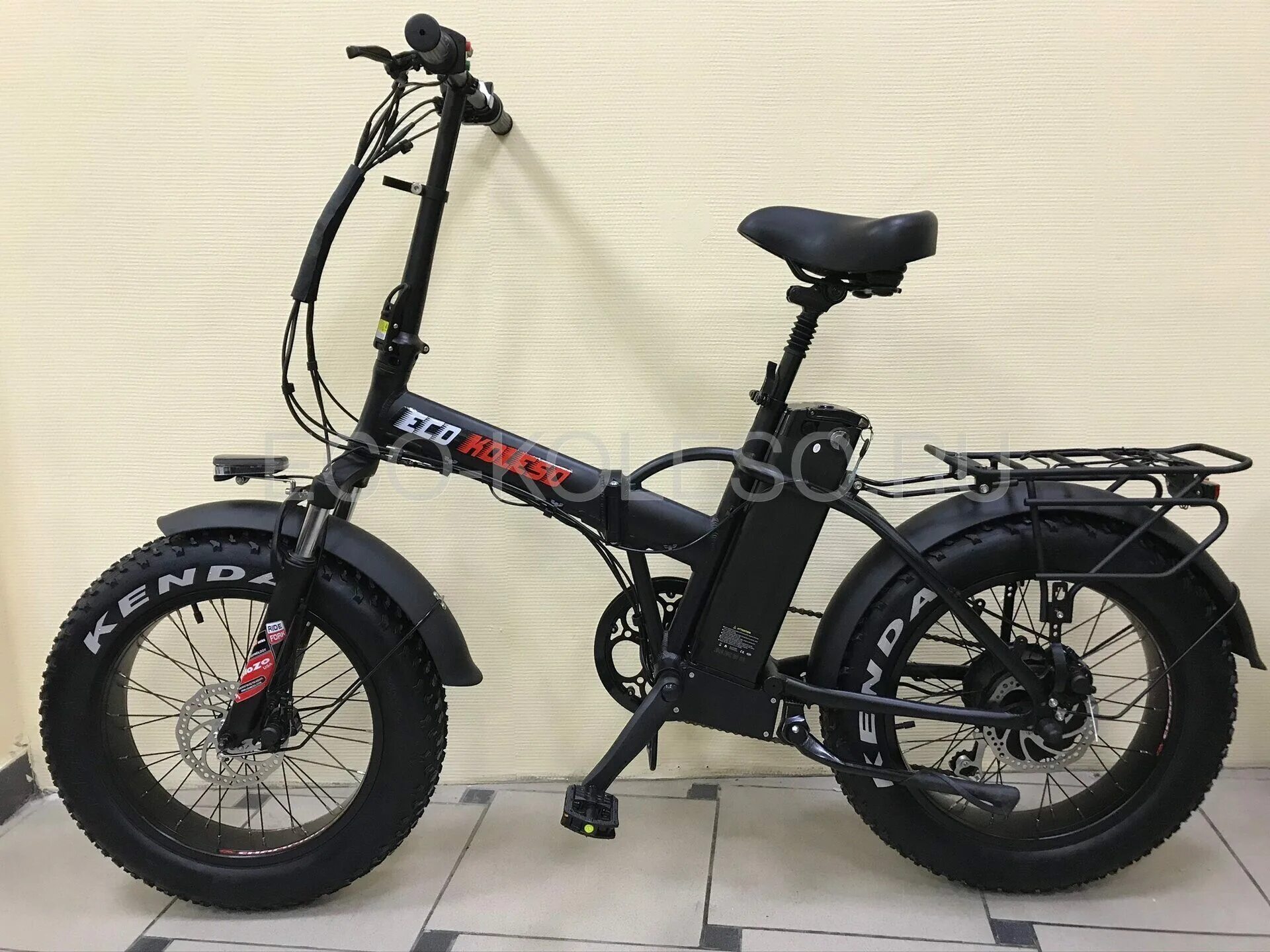 Эко драйв в6. Электровелосипед Elbike Taiga 2 St. Электровелосипед Eco Drive v5 1000w. Фэтбайк Eco Drive v5 1000w. Складной электровелосипед фэтбайк Eco Drive.