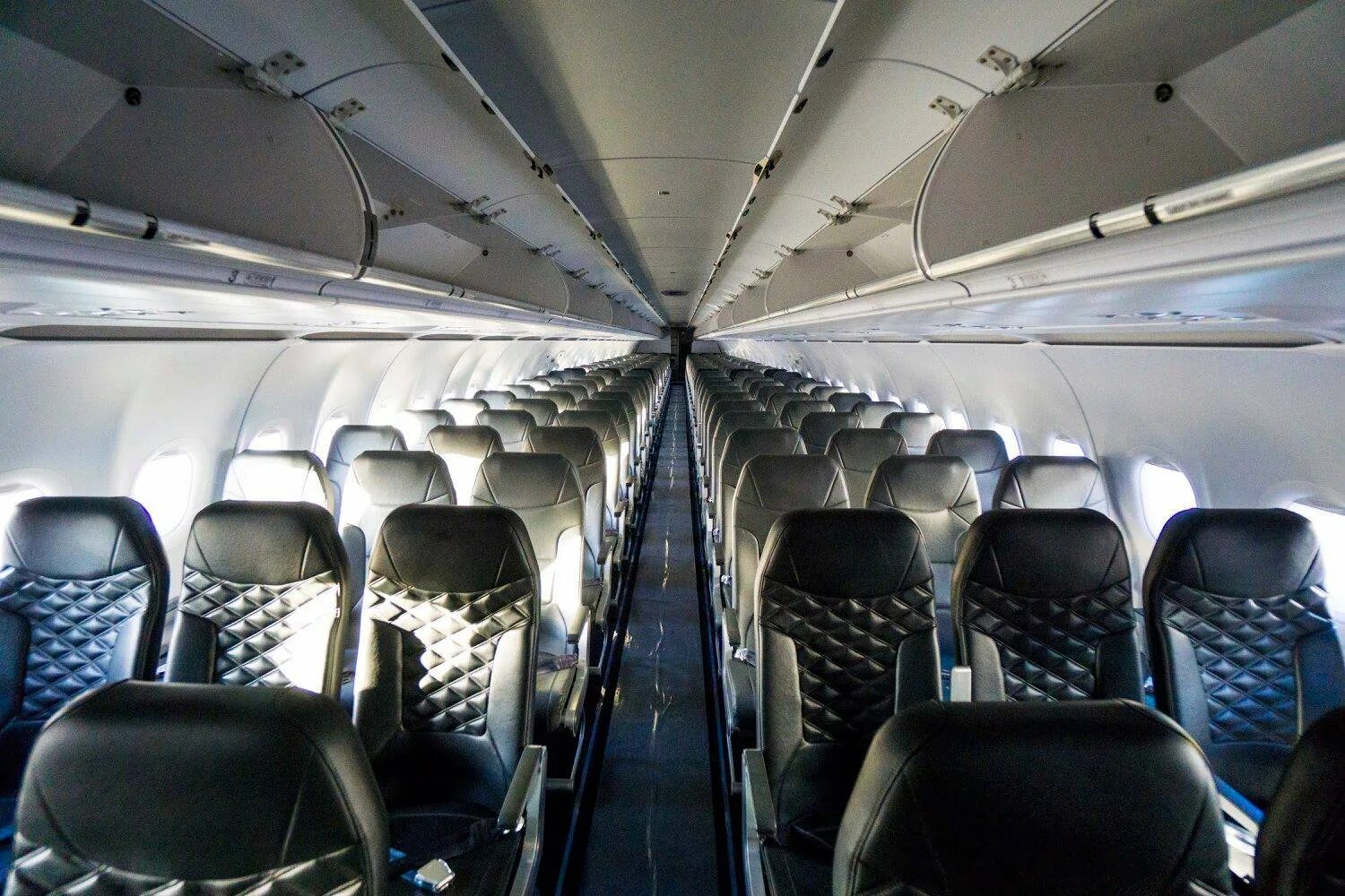 Иллюминатор боинг 737. Расположение мест аэробус а320 neo. Самолёт аэробус а320 салон. Аэробус а320 салон. Аэрофлот а320 нео салон.
