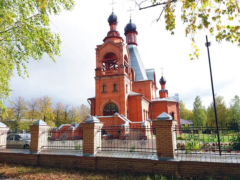 Сайт г нея. Храм Спиридона Тримифунтского в городе нея Костромской области. Храма Спиридона Тримифунтского в городе нея. Храм святителя Спиридона город нея. Город нея Костромской области.