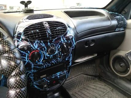 Покраска торпеды автомобиля