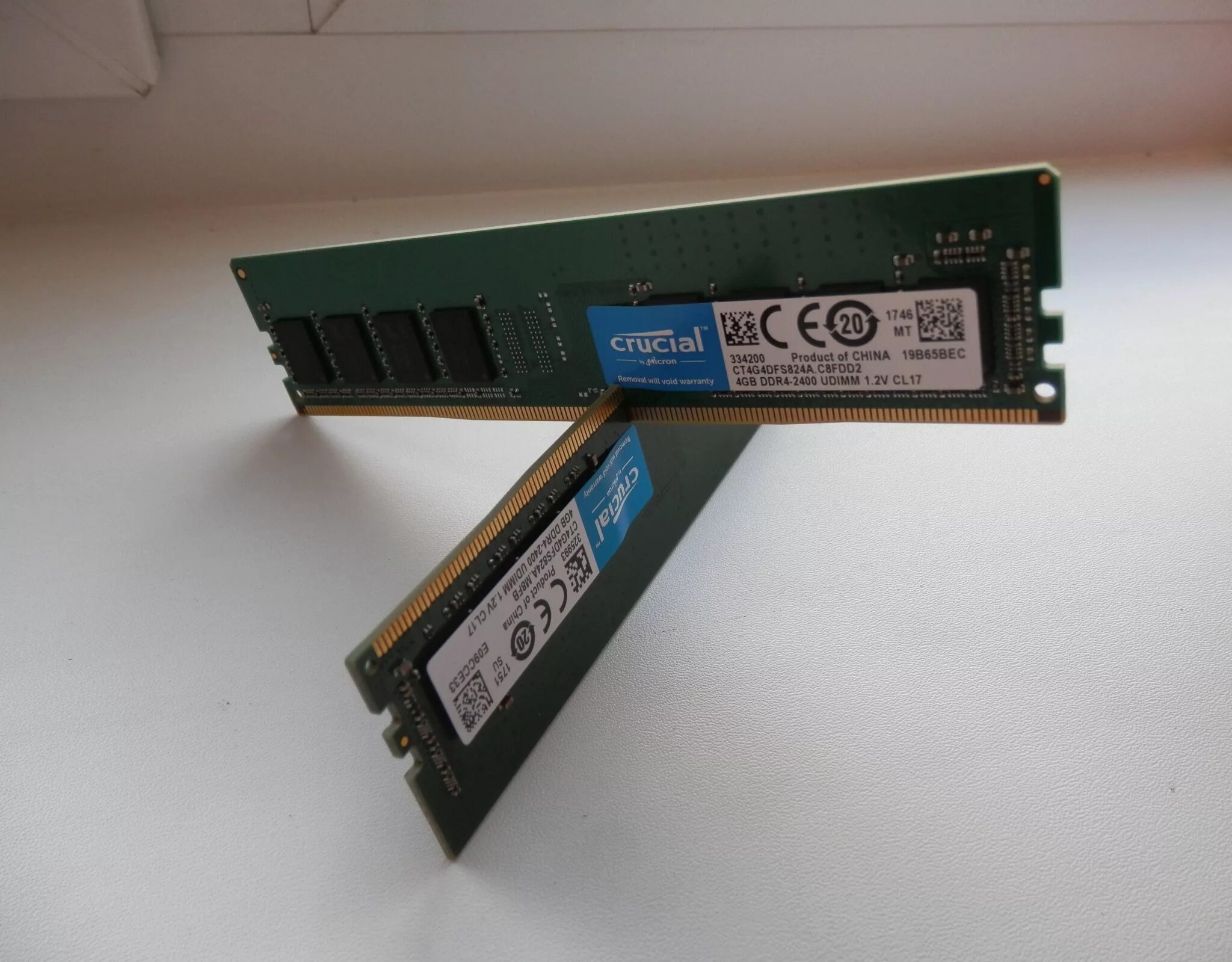 Ddr 2400. Crucial 4 gb 2400. crucial 4gb ddr4 2400. ddr 4 4 gb crucial. крушиал ddr 4.