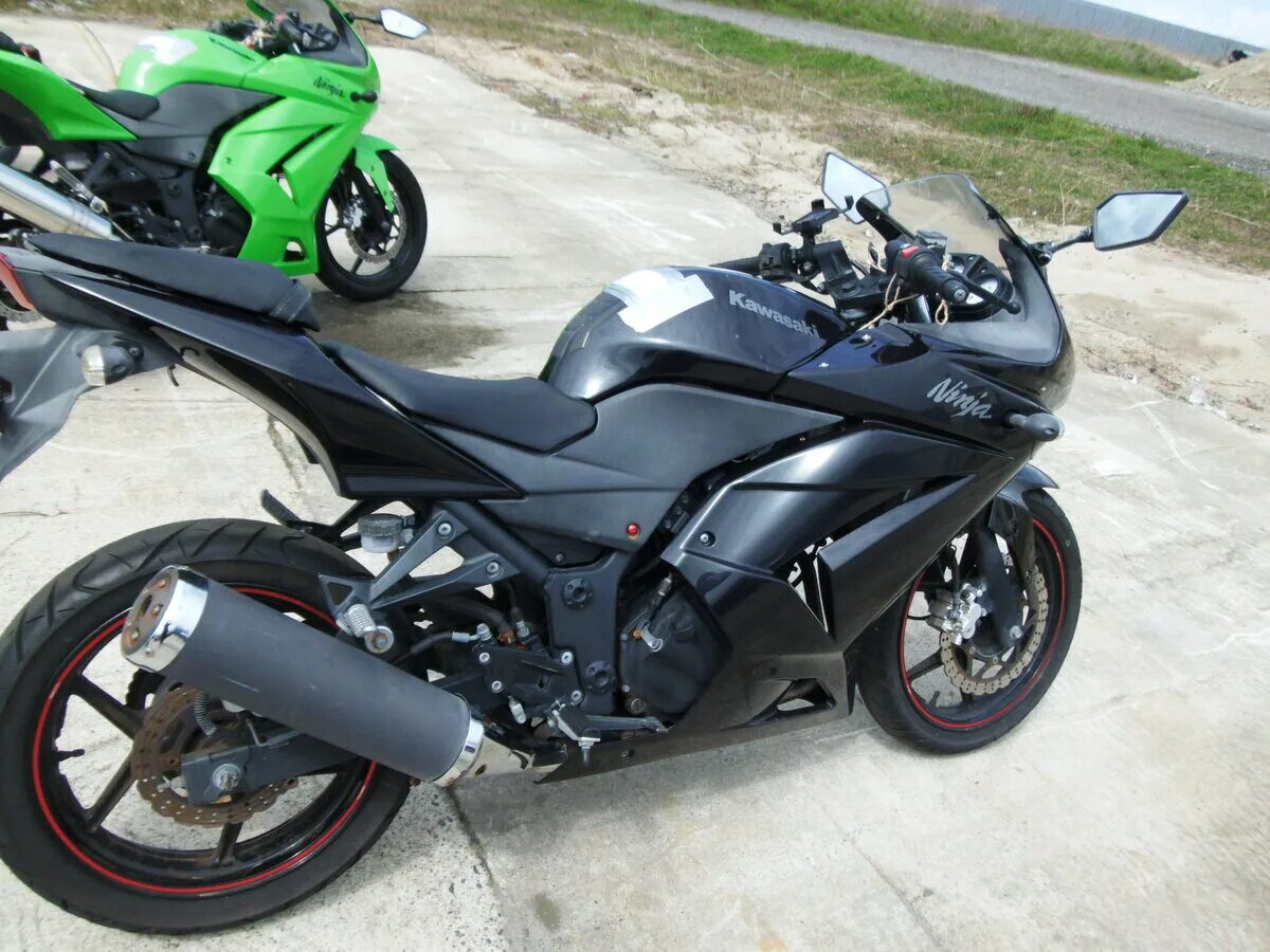 Kawasaki Ninja 250r черный. Kawasaki Ninja 250 черный. Kawasaki Ninja 250r 2011. Kawasaki Ninja 400r черный.