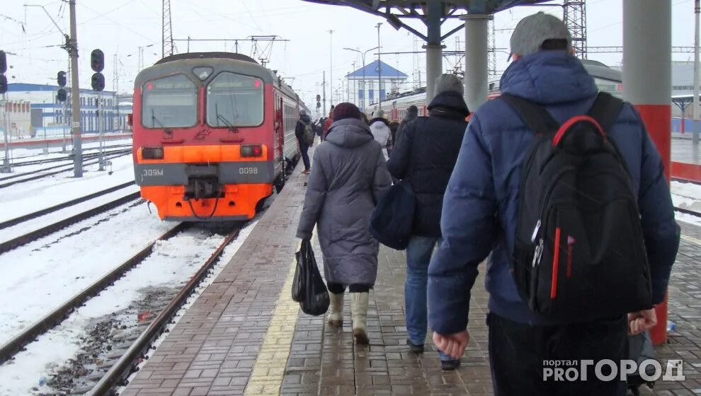 Электричка. Пригородные электрички. Электричка ковров Новки. Новые поезда.