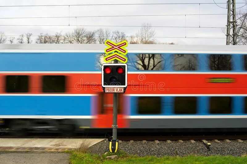 Внимание поезд четный. Поезд pozor vlak. Train Caution. Внимание, поезд отправляется! / Attention au départ (2021).