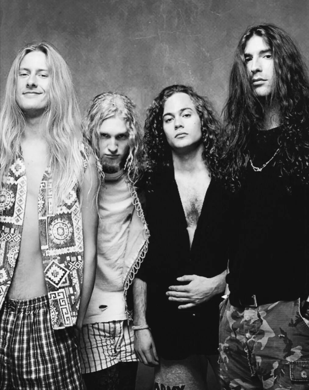 Песня элис группа. Группа Alice in Chains. Alice in Chains 1993. Вокалист Элис ин Чейнс. Alice in Chains 90s.