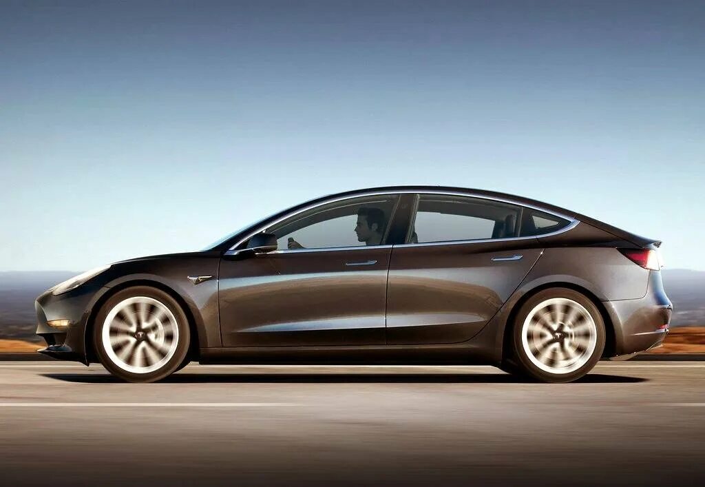 Model y p. Tesla model 3. tesla model 3 (long range, задний привод).