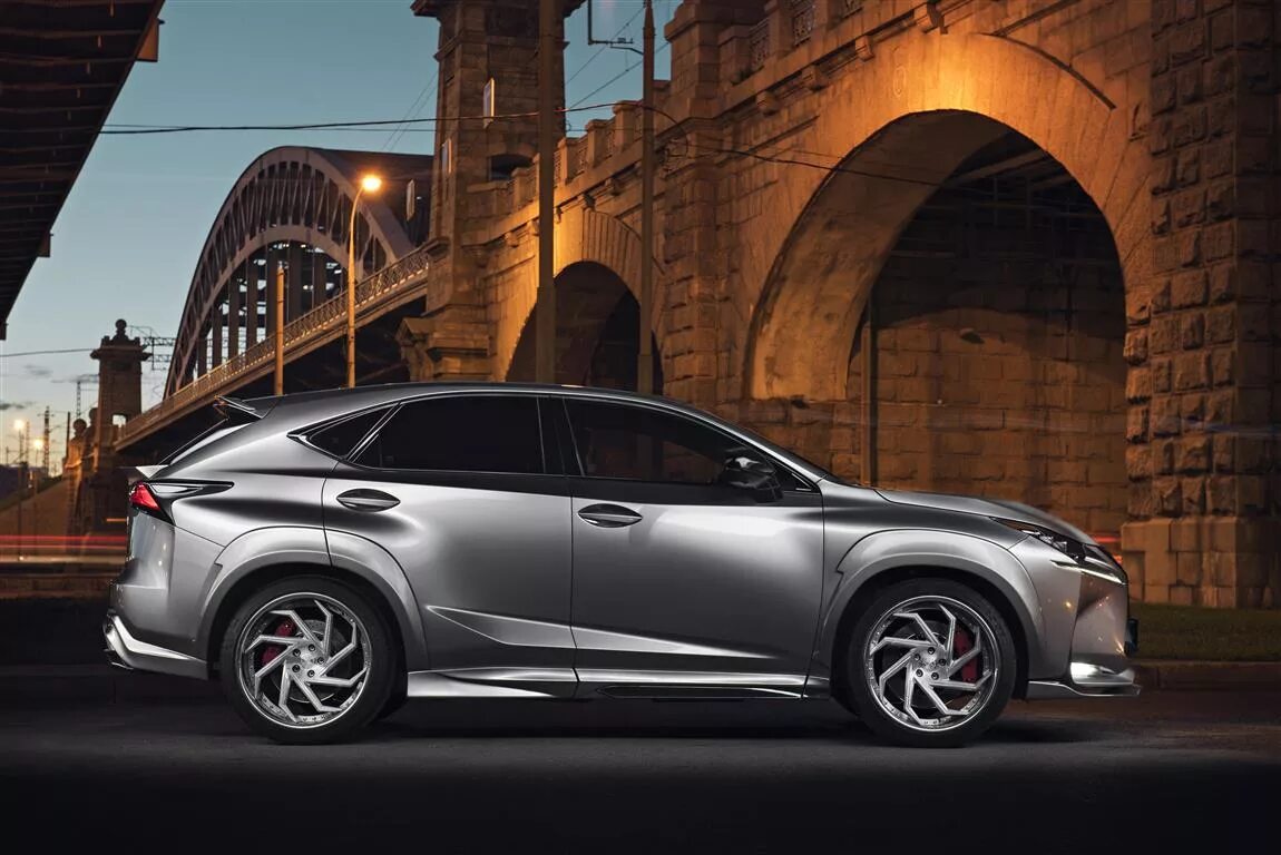 Lexus nx r19. Lexus nx литье. Лексус нх диски. Lexus nx r22. Lexus nx 200t черный.