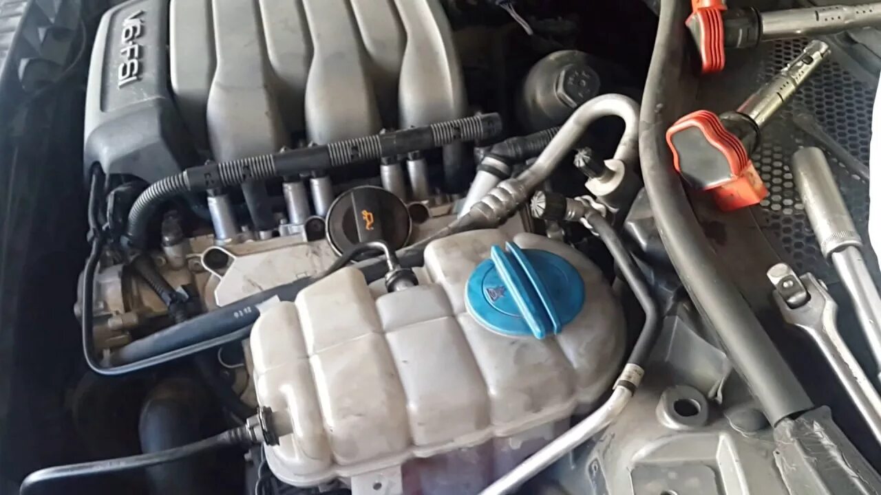 Свечи 2.0 fsi. Audi a6 c7 2.8 fsi. свечи для ауди а6 с7 2.0 tfsi. свечи ауди а6 с5 2.8. ауди а6 с5 свечи зажигания 2.8.