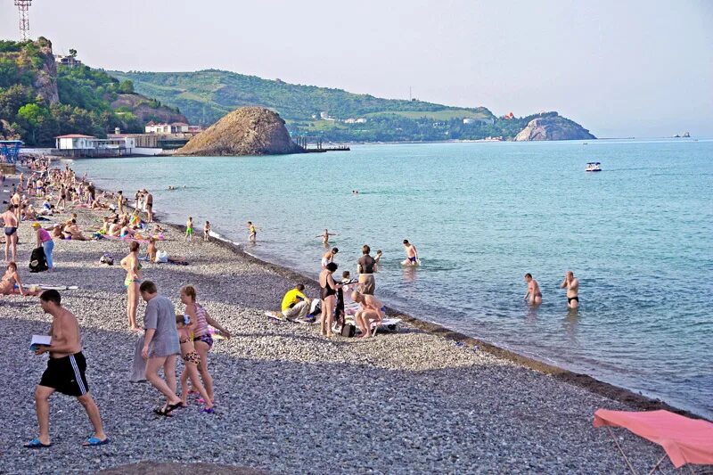 Пгт партенит. Москва партенит. Достопримечательности до партенита. Азовский парк в партените. Партенит крым парк айвазовского.