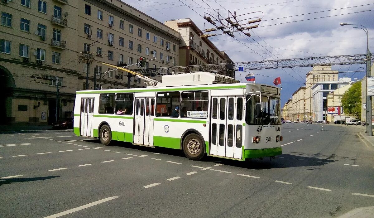 Троллейбус 86. Московский троллейбус ЗИУ. ЗИУ-682гм троллейбус. Троллейбус ЗИУ 682гм1 Москва. Троллейбус ЗИУ 682 гм1.