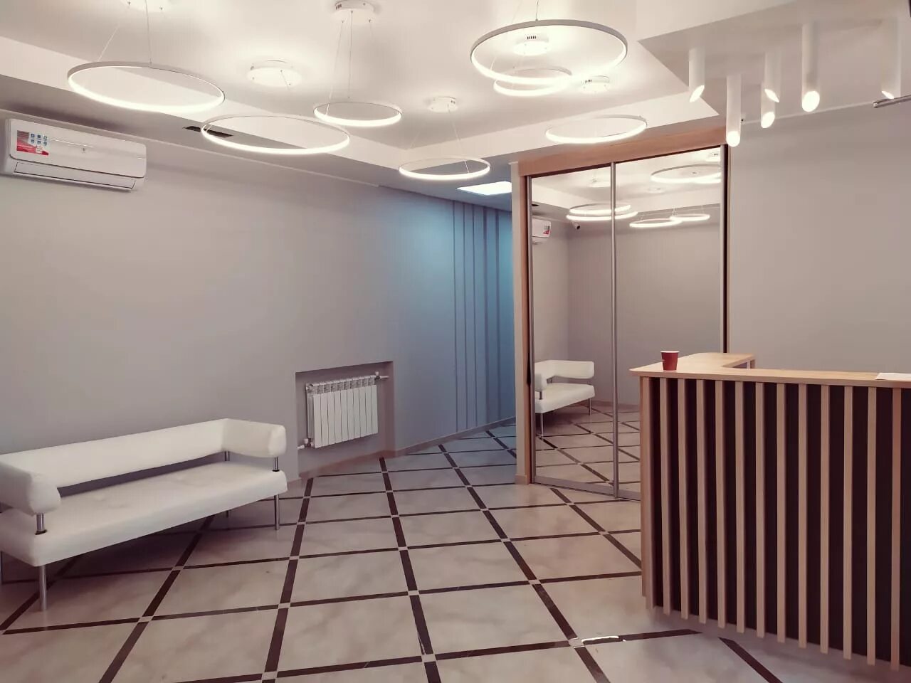 Мрт центр московский на дмитровском шоссе. Мрт центр куркино. Philips achieva 1. Центр неврологии на люблинской 42. General electric optima mr360.