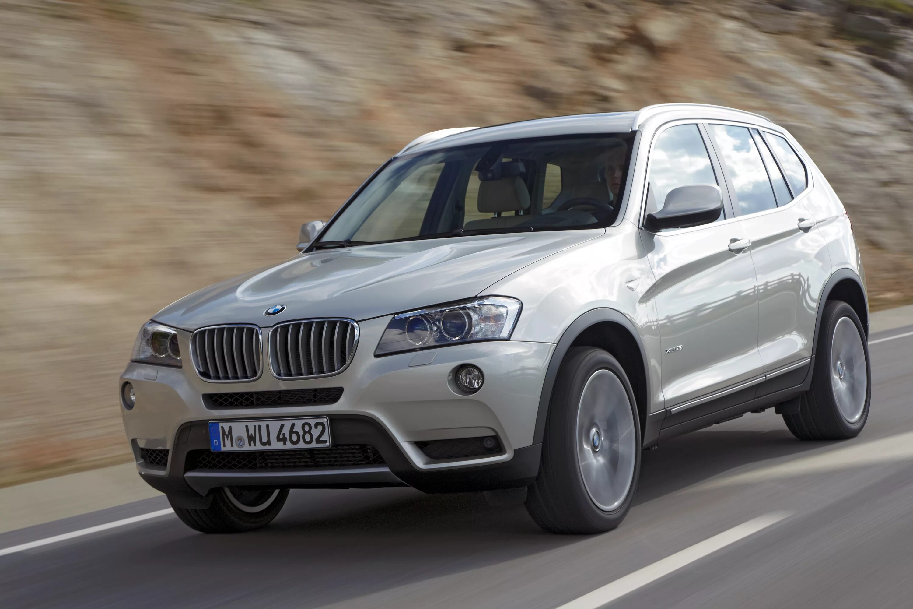 Расход бмв х3. BMW x3 XDRIVE. БМВ х3 f25. BMW x3 f25. БМВ х3 Рестайлинг.